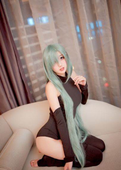 欧美女星街拍图片_720电影全集观看