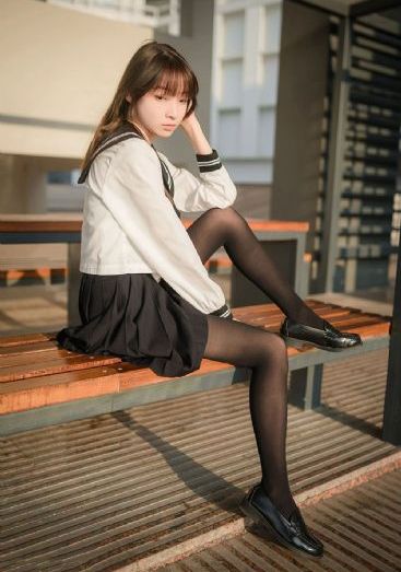 国产99久久久久免费精品_超清日韩电影在线