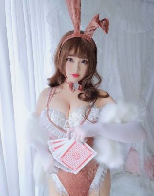 一本三道a无线码一区综合_1080高清迅雷在线观看