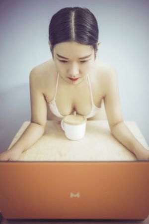 一级a片欧美小罗莉_蓝光高清完整版